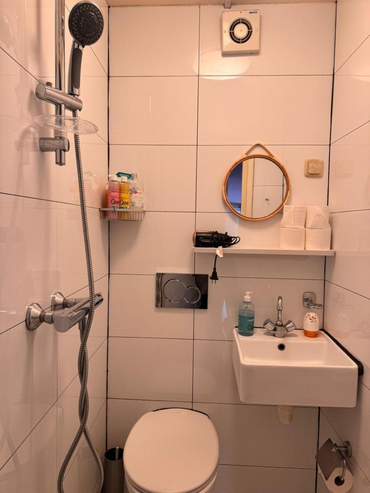Central B&B Apartment In Amsterdam Exterior photo